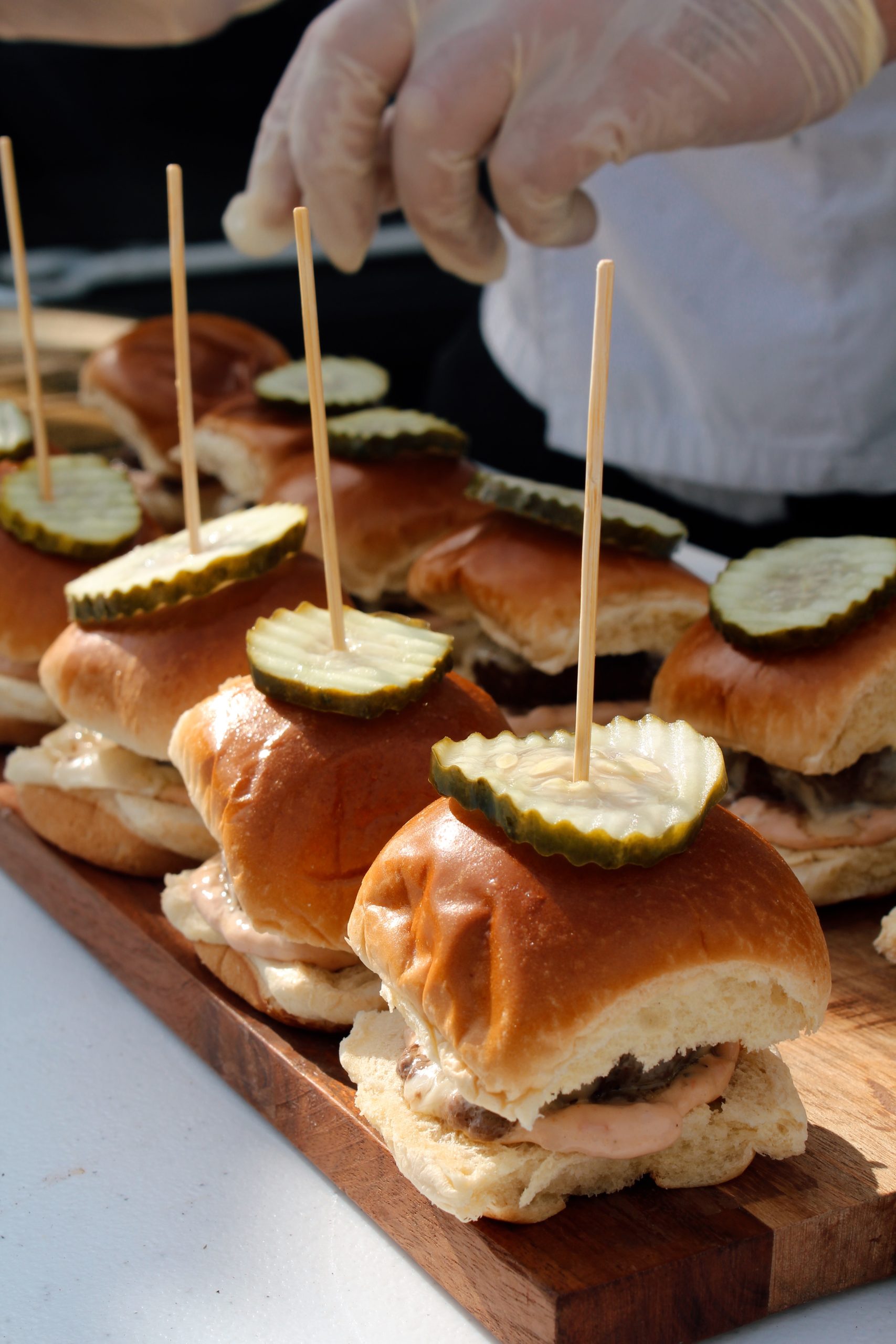 modern american cuisine - sliders - milan catering & event design